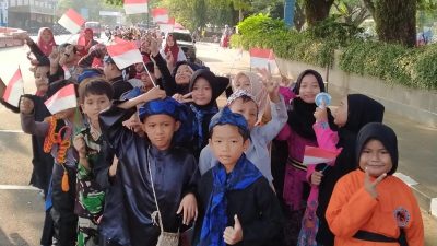 Peringati HUT RI, SDN 1 Rangkasbitung Barat Gelar Karnaval dan Fashion Show