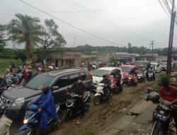 Perbaikan Jalan, Jalan Cikande – Rangkasbitung di Lebak Macet Parah